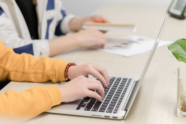 网站即时聊天软件